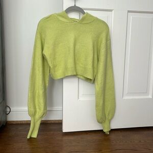 Olivaceous light green cropped sweater/sweatshirt size small